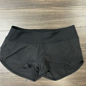 lululemon black speed up shorts low rise
